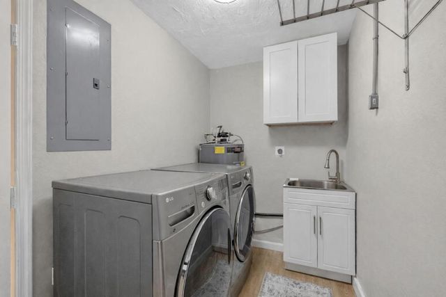 7101 NW 98th Terrace, Tamarac, FL 33321