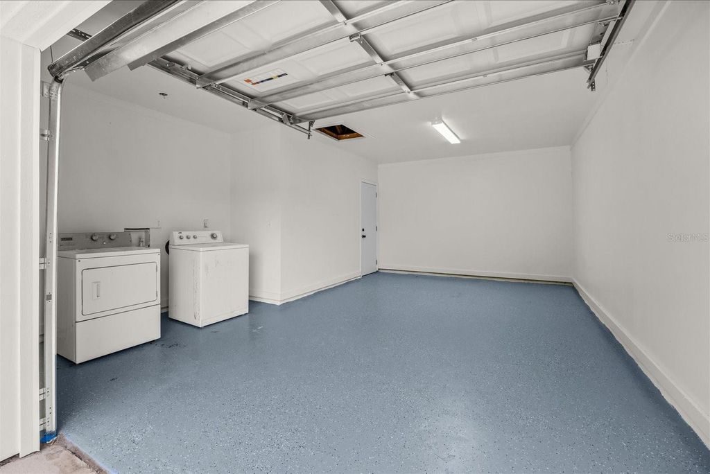 Image 16 of property listing at 1417 SE RIVERGREEN CIRCLE, Port St Lucie, FL 34952