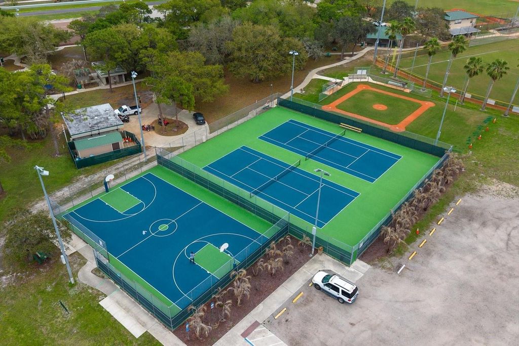 Image 24 of property listing at 1417 SE RIVERGREEN CIRCLE, Port St Lucie, FL 34952