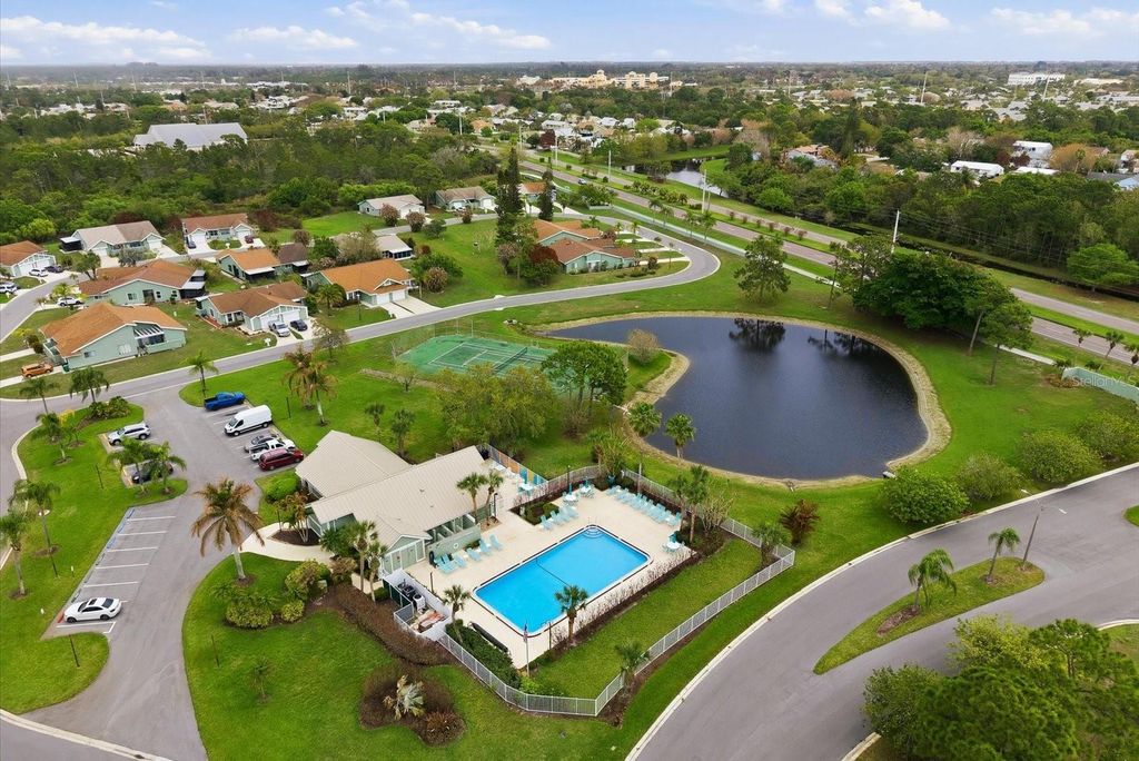 Image 27 of property listing at 1417 SE RIVERGREEN CIRCLE, Port St Lucie, FL 34952