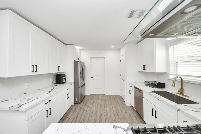 7003 Darien Street, Houston, TX 77028