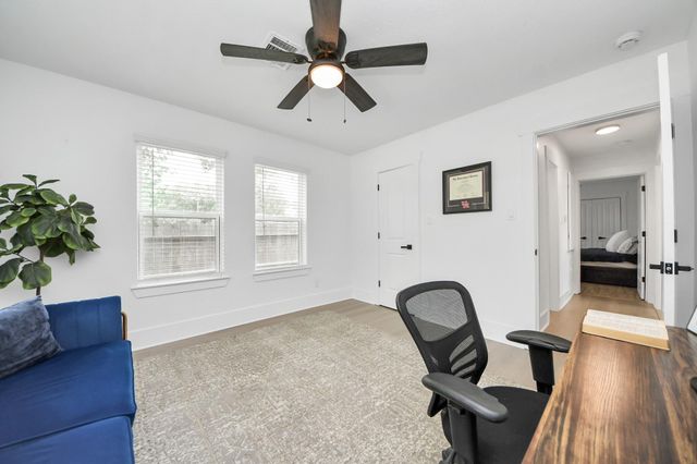 7003 Darien Street, Houston, TX 77028