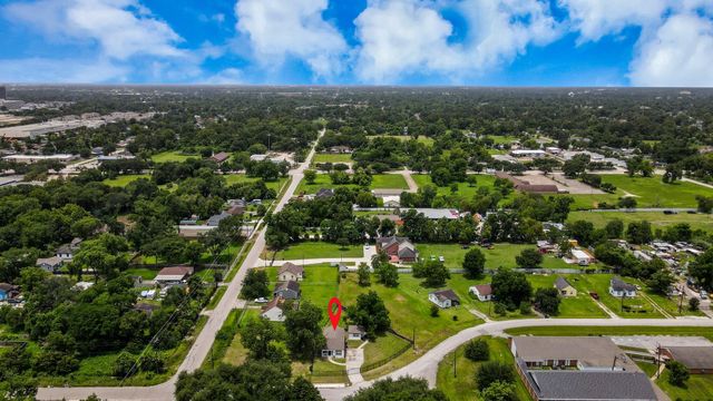 7003 Darien Street, Houston, TX 77028