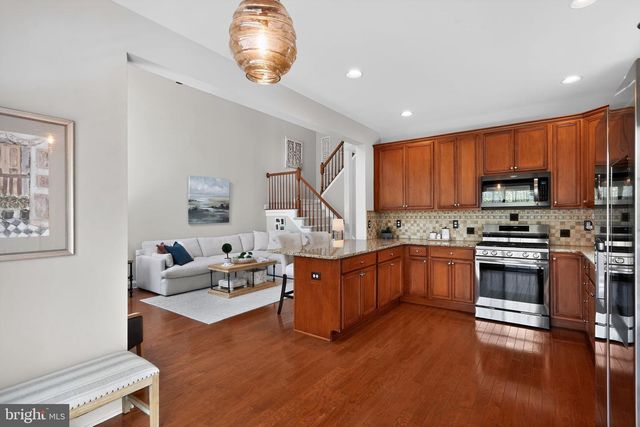 17 WELSFORD WAY, Westampton, NJ 08060