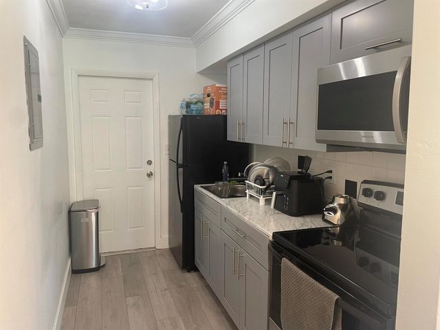 1125 NE 80th Street, Miami, FL 33138