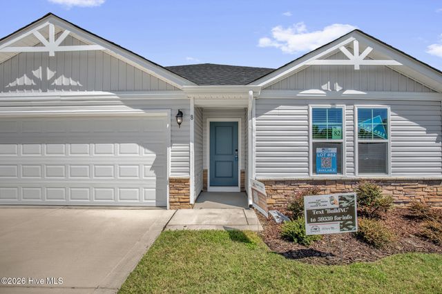 8 W Emily Gardens Drive, Selma, NC 27576