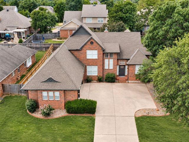 3641 Equestrian Court, Edmond, OK 73034