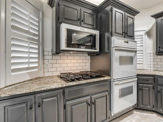 3641 Equestrian Court, Edmond, OK 73034