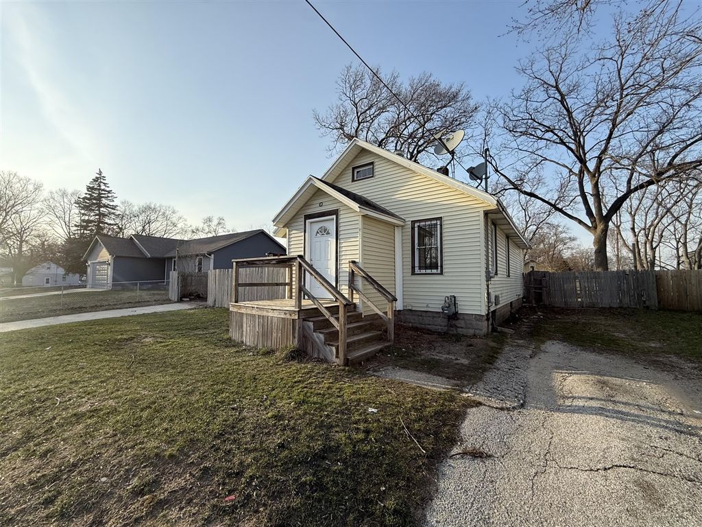 1540 James Avenue, Muskegon, MI 49442