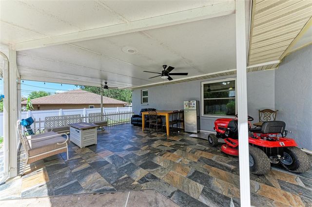 1520 SUNNYHILLS DRIVE, Brandon, FL 33510