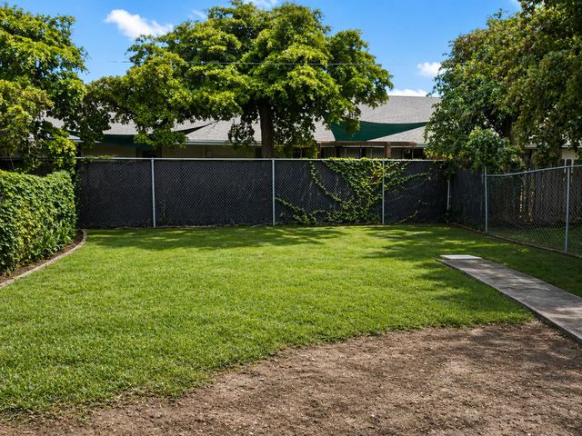 4317 Cocoanut Road, West Palm Beach, FL 33406