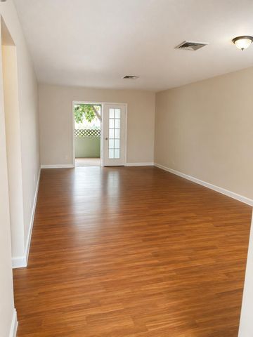 4317 Cocoanut Road, West Palm Beach, FL 33406