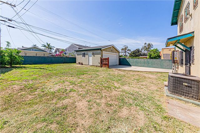 1812 W 48th, Los Angeles, CA 90062