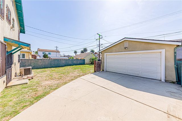 1812 W 48th, Los Angeles, CA 90062