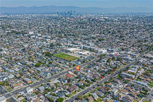 1812 W 48th, Los Angeles, CA 90062