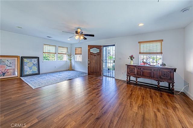 1812 W 48th, Los Angeles, CA 90062