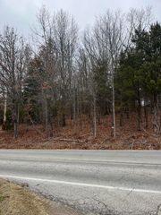 000 Hillcrest Dr., Kimberling City, MO 65686