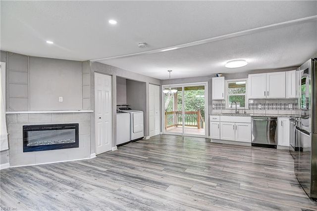 1415 Blythewood Ln, Suffolk, VA 23434