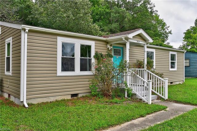 1415 Blythewood Ln, Suffolk, VA 23434