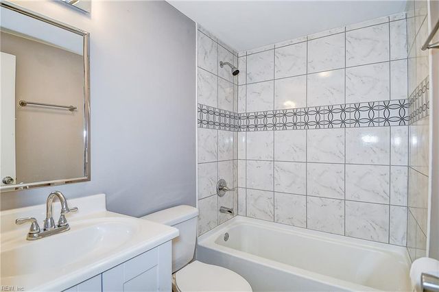 1415 Blythewood Ln, Suffolk, VA 23434