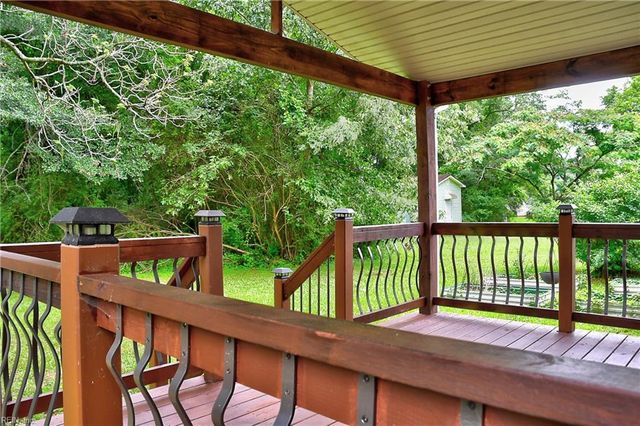 1415 Blythewood Ln, Suffolk, VA 23434