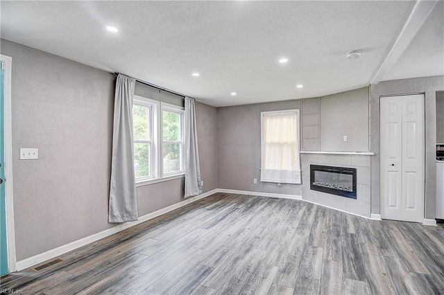 1415 Blythewood Ln, Suffolk, VA 23434