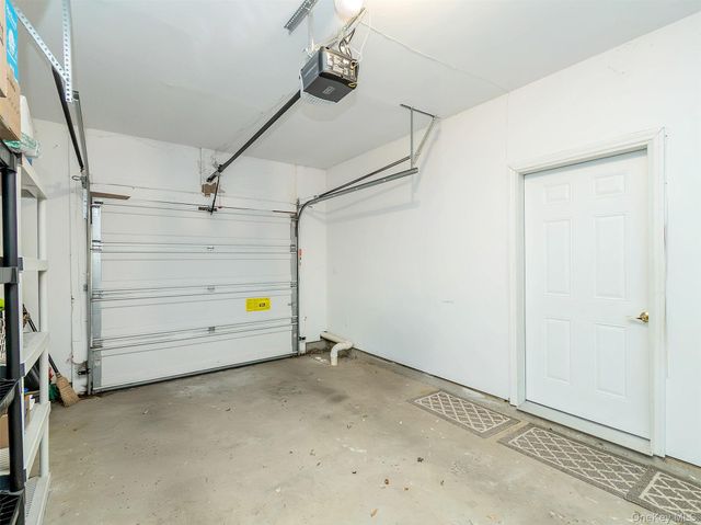 174 Pond View Drive, Port Washington, NY 11050