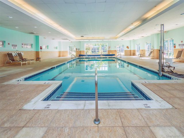 174 Pond View Drive, Port Washington, NY 11050