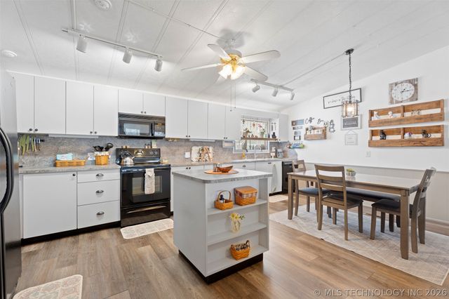 34850 S 539 Loop, Jay, OK 74346