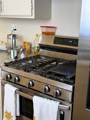 43618 Stanridge Avenue, Lancaster, CA 93535