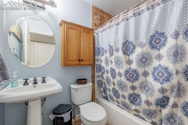 21 Shadowood Place, Woodland Park, CO 80863