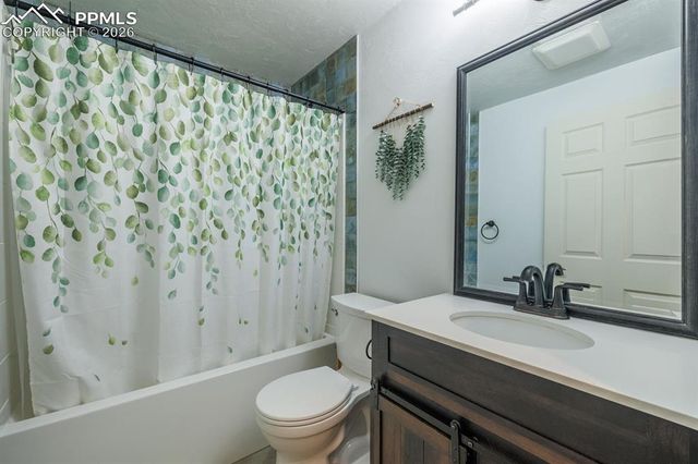 21 Shadowood Place, Woodland Park, CO 80863