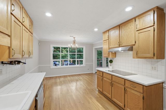 8170 Old Mill Drive, Gainesville, GA 30506