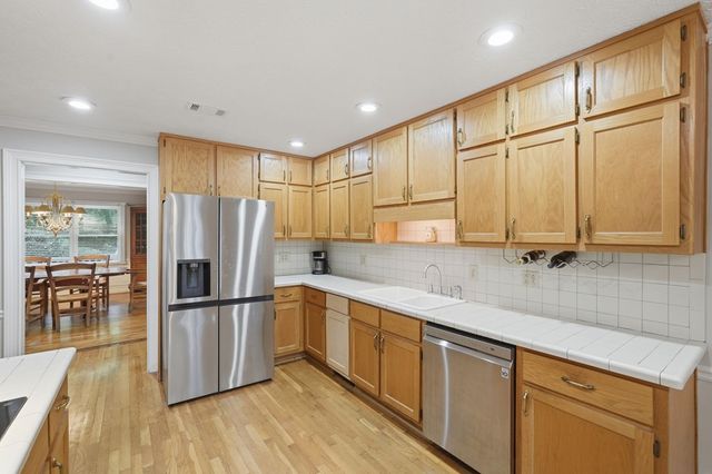 8170 Old Mill Drive, Gainesville, GA 30506