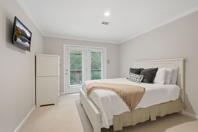 8170 Old Mill Drive, Gainesville, GA 30506