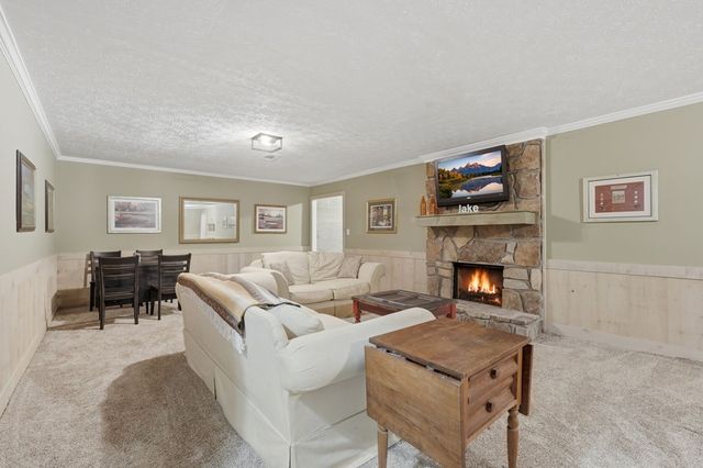 8170 Old Mill Drive, Gainesville, GA 30506
