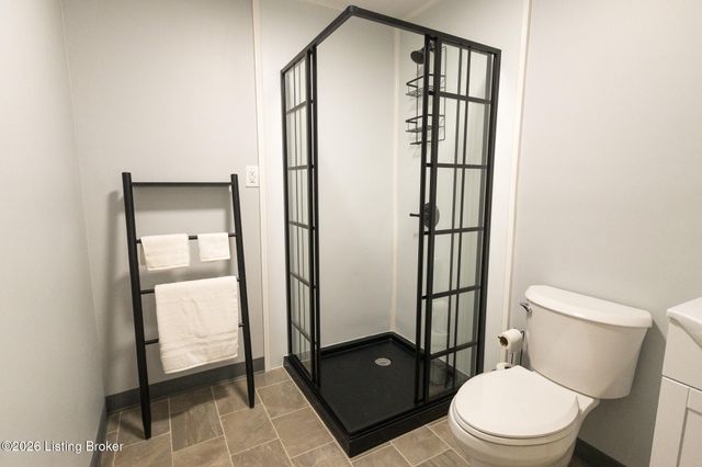 4601 Logby Pl, Louisville, KY 40272