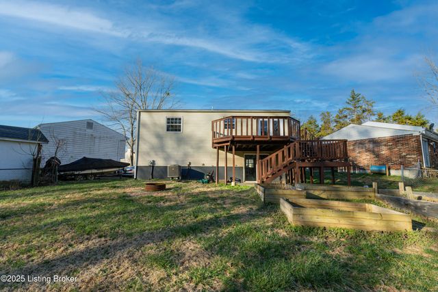 4601 Logby Pl, Louisville, KY 40272