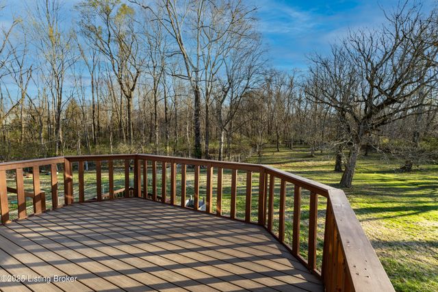 4601 Logby Pl, Louisville, KY 40272