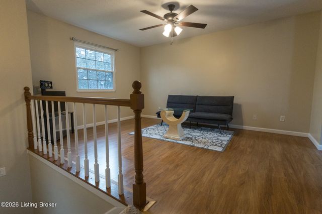 4601 Logby Pl, Louisville, KY 40272