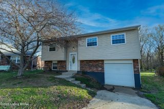 4601 Logby Pl, Louisville, KY 40272