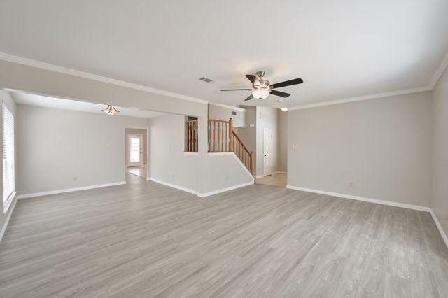 1521 Stratford Drive, Mansfield, TX 76063