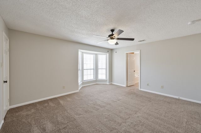 1521 Stratford Drive, Mansfield, TX 76063