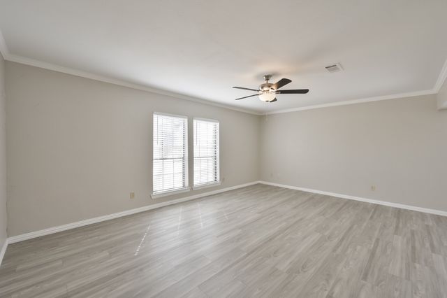 1521 Stratford Drive, Mansfield, TX 76063