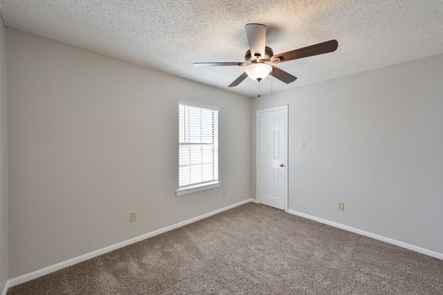 1521 Stratford Drive, Mansfield, TX 76063