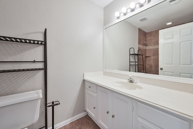 1521 Stratford Drive, Mansfield, TX 76063