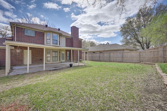 1521 Stratford Drive, Mansfield, TX 76063