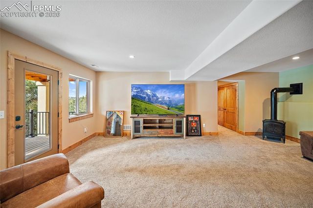367 Cottonwood Lake Drive, Divide, CO 80814