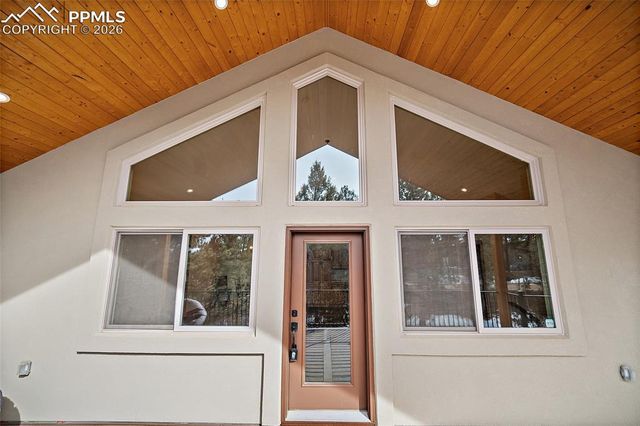 367 Cottonwood Lake Drive, Divide, CO 80814