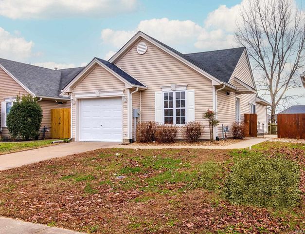 10000 Galleon Court, Evansville, IN 47725